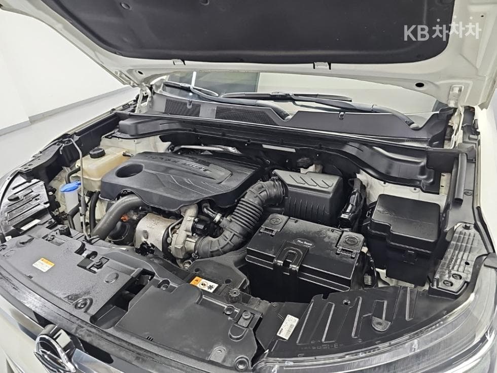 KG Mobility 뷰티플 코란도1.5 GDi Turbo 2WD C7 - 5