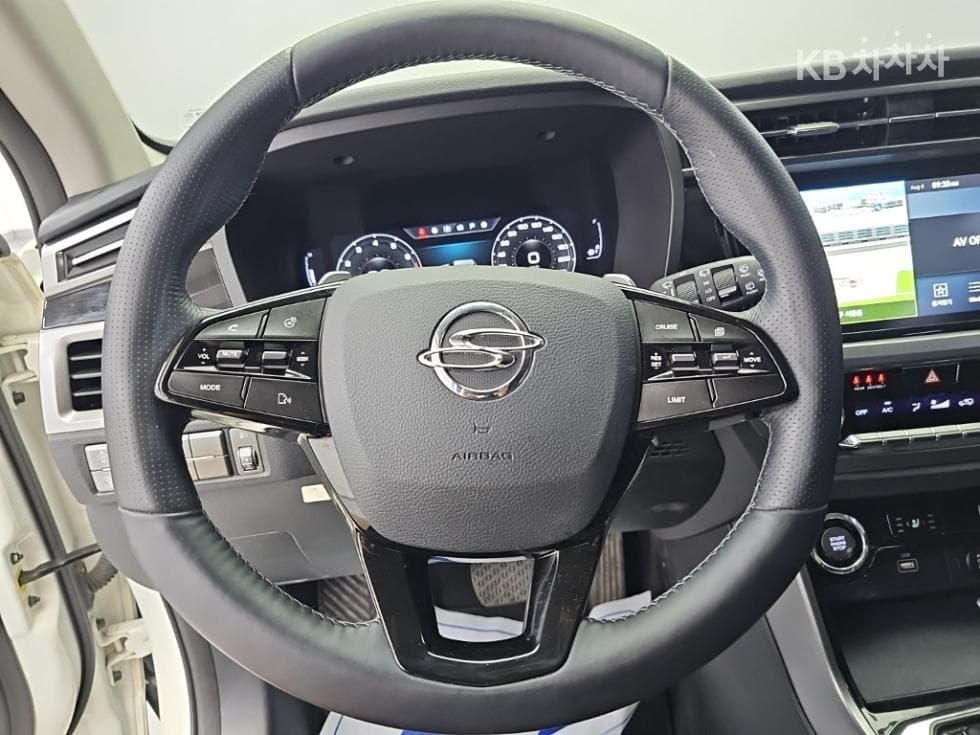 KG Mobility 뷰티플 코란도1.5 GDi Turbo 2WD C7 - 9