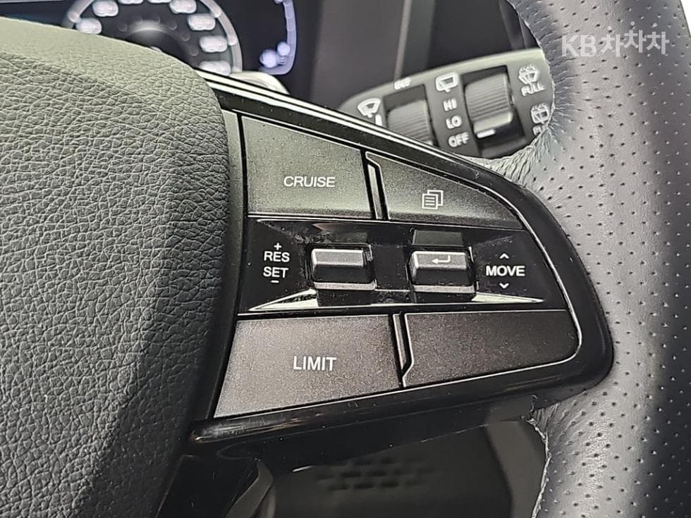 KG Mobility 뷰티플 코란도1.5 GDi Turbo 2WD C7 - 18
