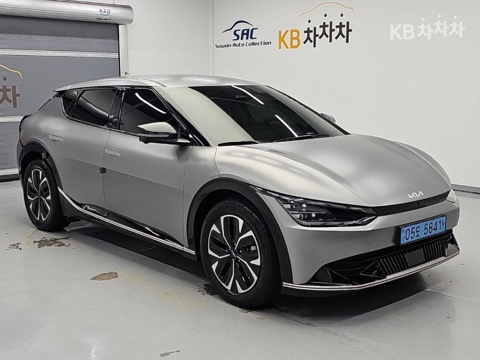 Киа EV6롱 레Местен지 4x4 어스 - 4