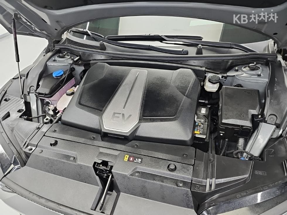 Киа EV6롱 레Местен지 4x4 어스 - 5
