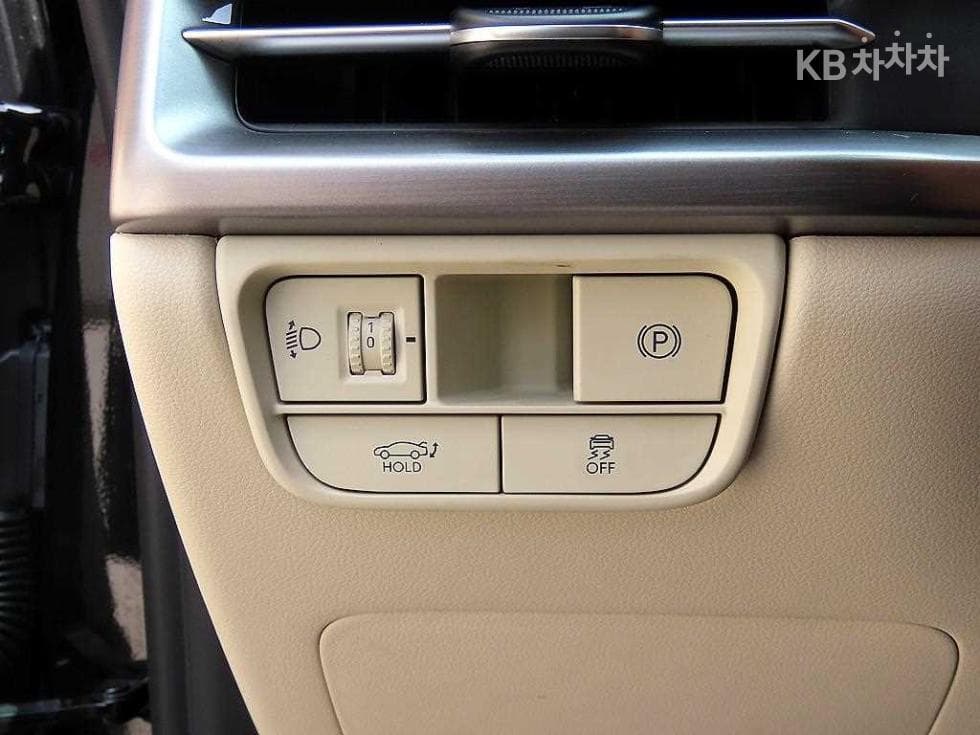 Hyundai The All New Grandeur (Azera)3.5 Gasoline 2WD Calligraphy - 12