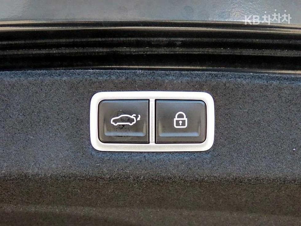 Hyundai The All New Grandeur (Azera)3.5 Gasoline 2WD Calligraphy - 17