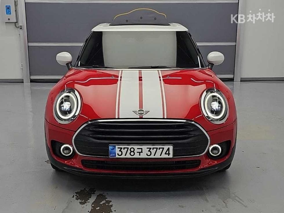 Мини 클럽맨 Второ поколение1.5 Cooper Classic Стандартен - 2