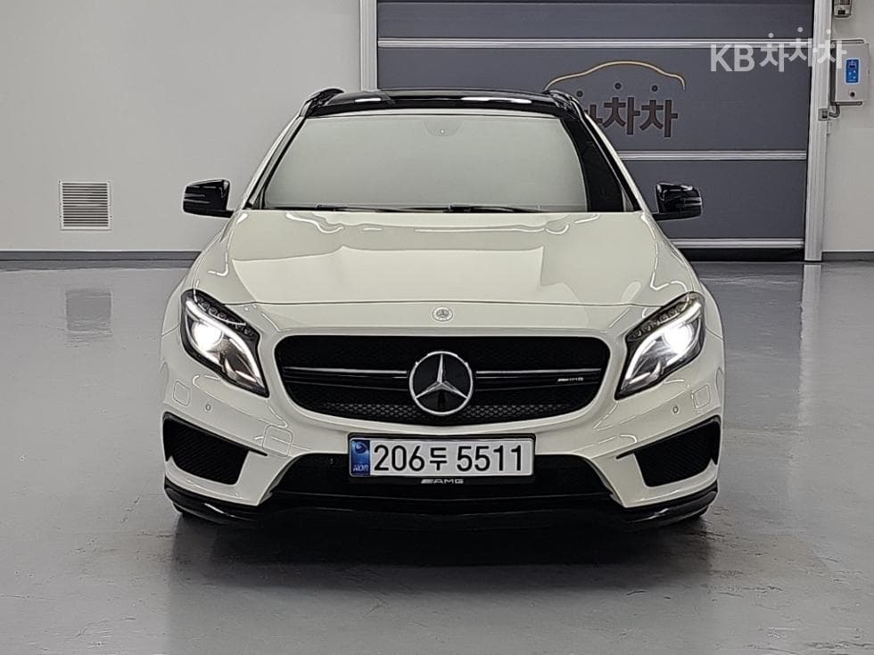 Mercedes-Benz GLA X156GLA45 AMG 4매틱 - 2