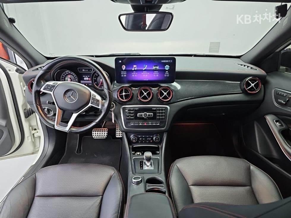 Mercedes-Benz GLA X156GLA45 AMG 4매틱 - 7
