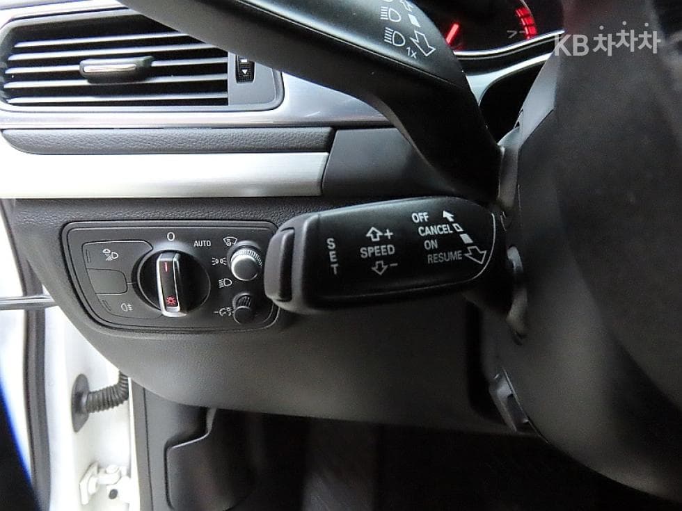 Audi A73.0 TFSI 콰트로 엔트리 - 14
