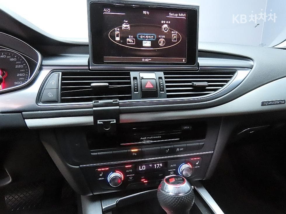 Audi A73.0 TFSI 콰트로 엔트리 - 16
