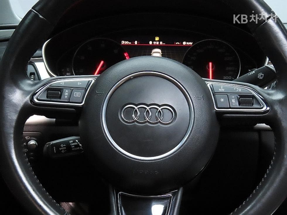Audi A73.0 TFSI 콰트로 엔트리 - 17
