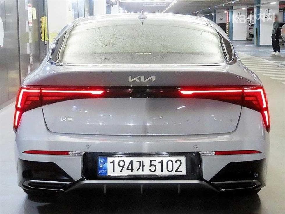 Kia The New (facelift) K5 3rd Gen1.6 Gasoline Turbo Signature - 5
