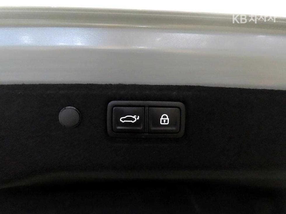 Kia The New (facelift) K5 3rd Gen1.6 Gasoline Turbo Signature - 16