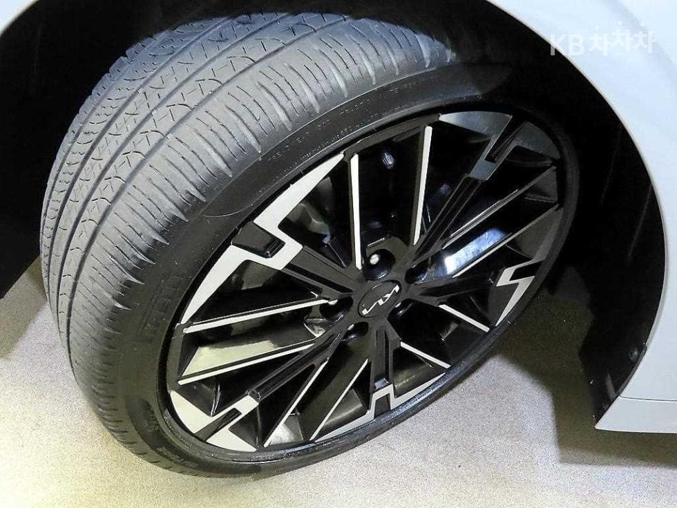Kia The New (facelift) K5 3rd Gen1.6 Gasoline Turbo Signature - 20