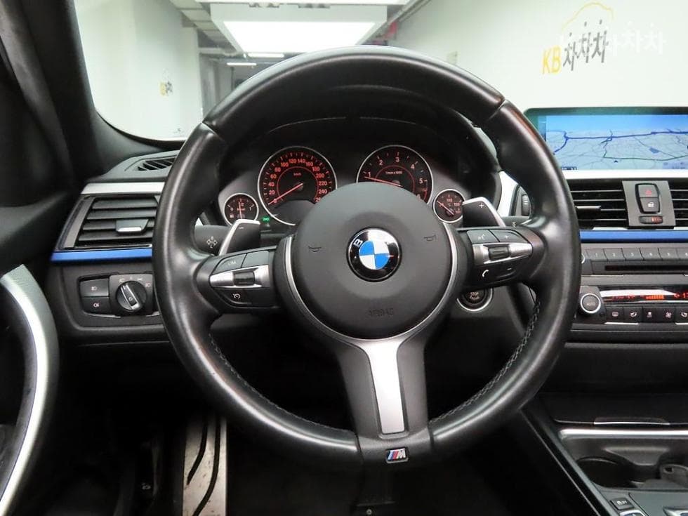 BMW Нов3 Серия320d M스포츠 F30 - 7