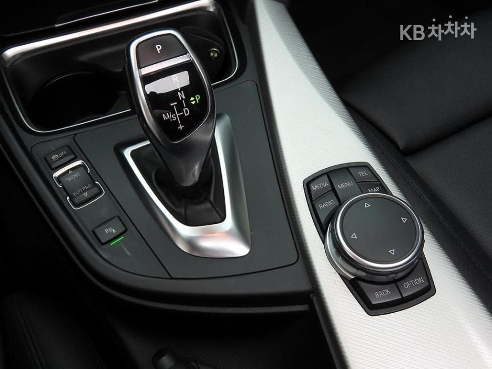 BMW Нов3 Серия320d M스포츠 F30 - 10