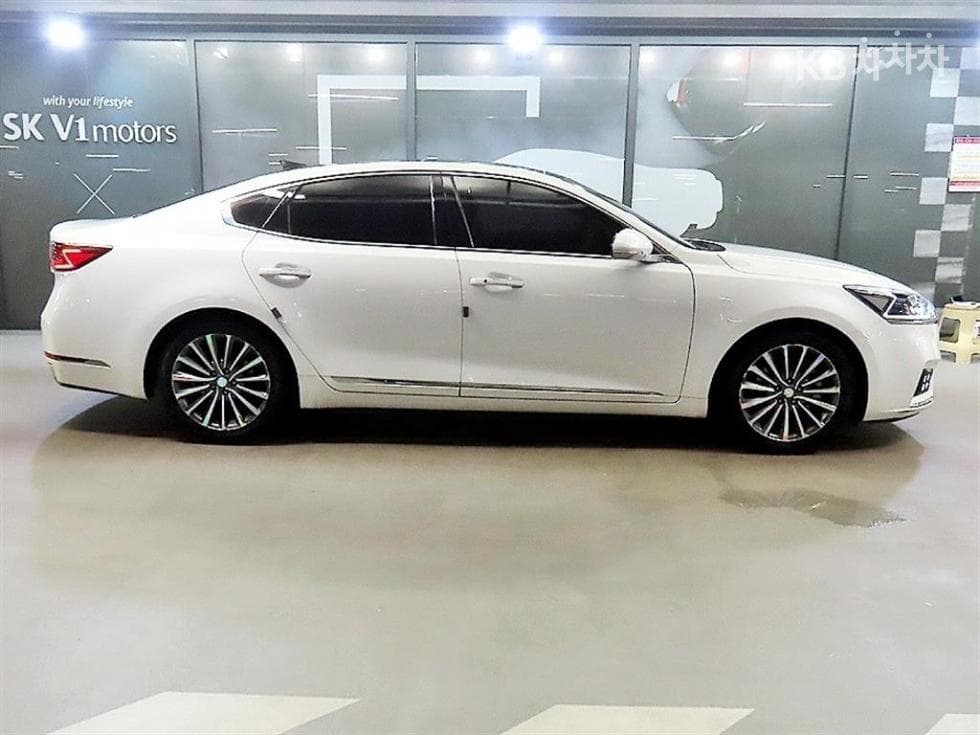 Kia All New K72.4 GDi Limited - 3