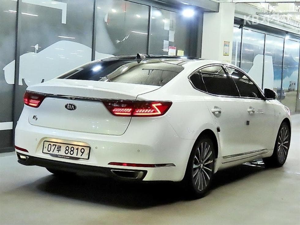 Kia All New K72.4 GDi Limited - 4