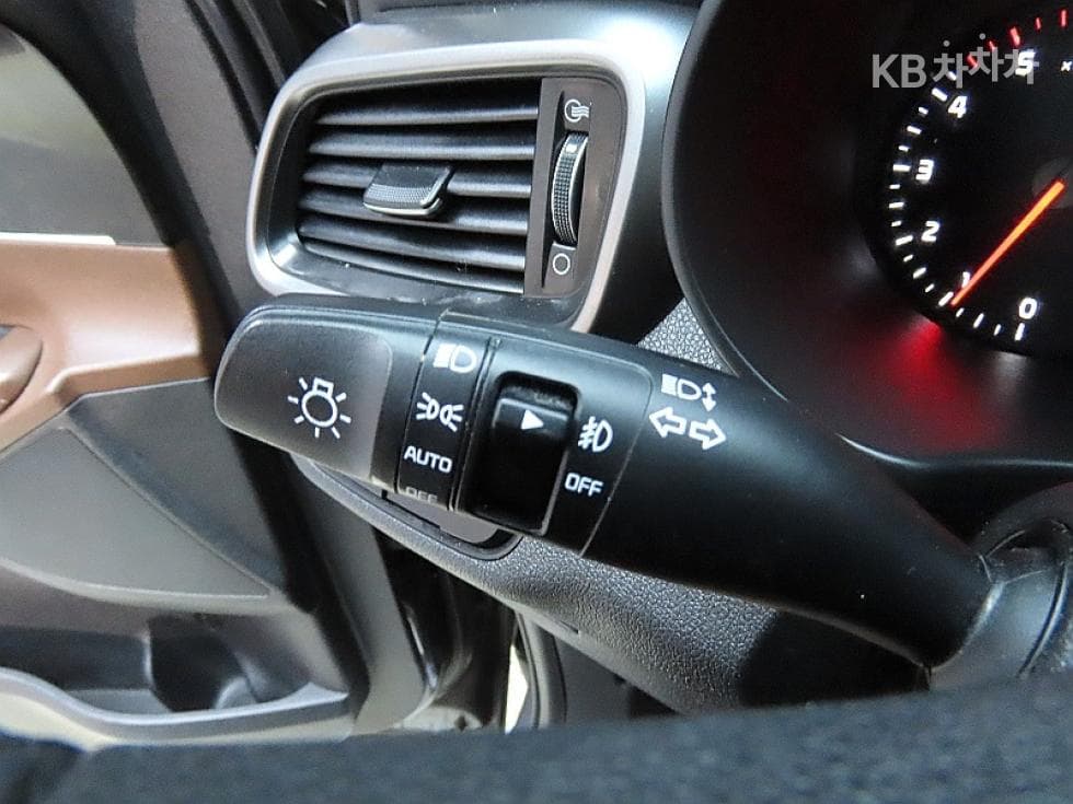 Kia All NewSorentoDiesel 2.2 2WD Noblesse Special (special feature/edition) - 13