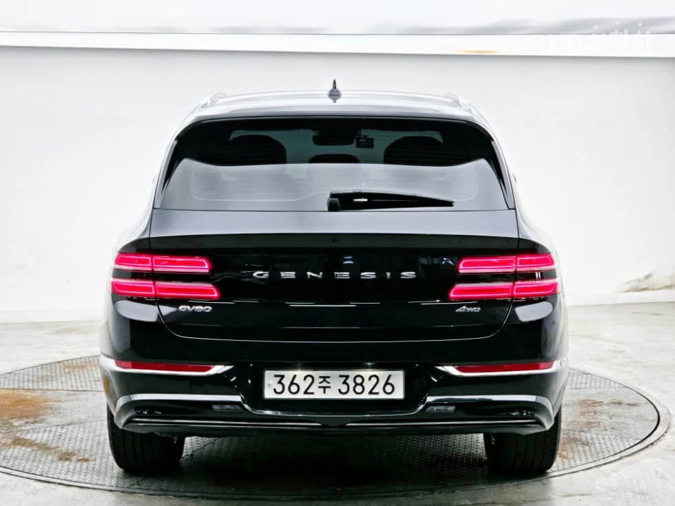 Genesis GV803.0 Diesel AWD - 4