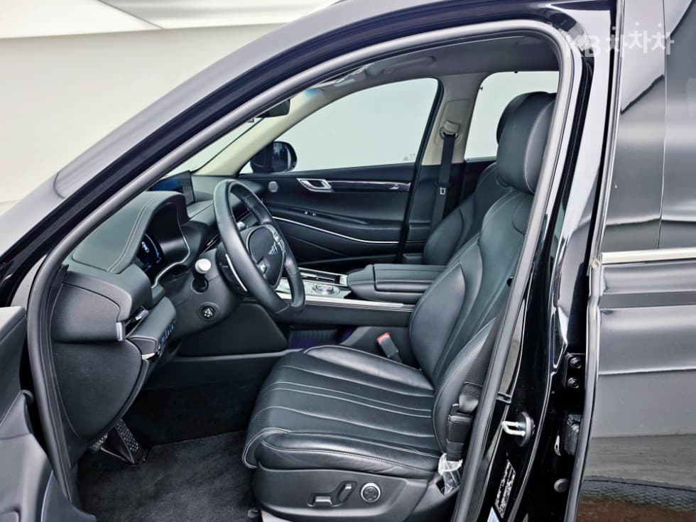 Genesis GV803.0 Diesel AWD - 5