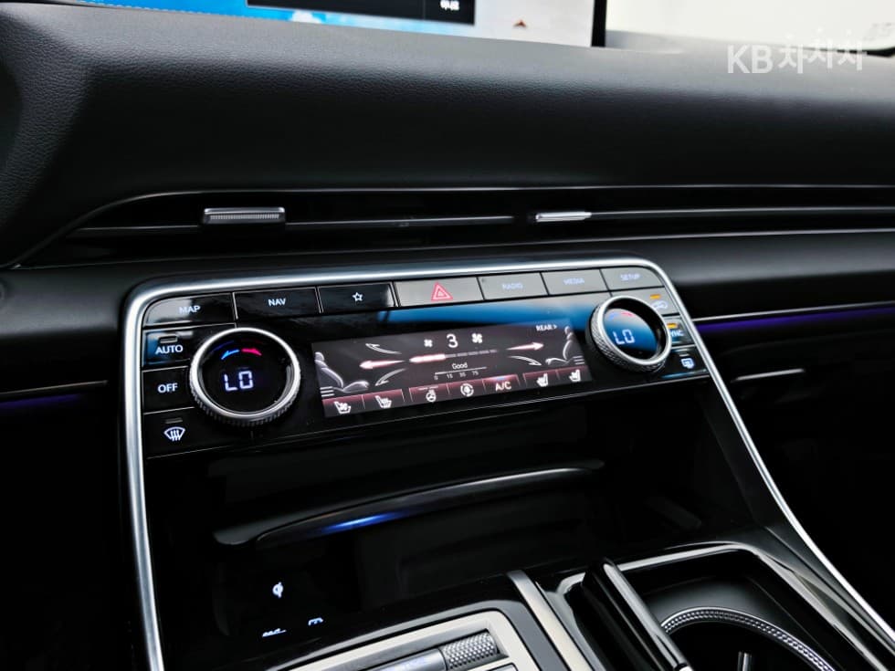 Genesis GV803.0 Diesel AWD - 19