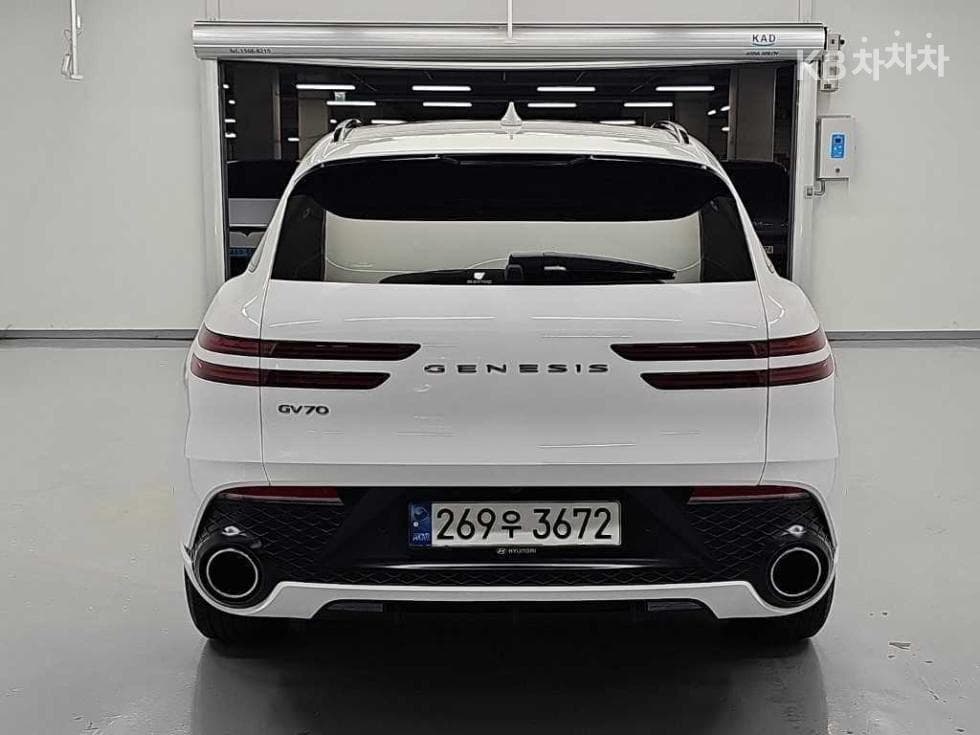 Genesis GV70Gasoline 2.5T 2WD - 3