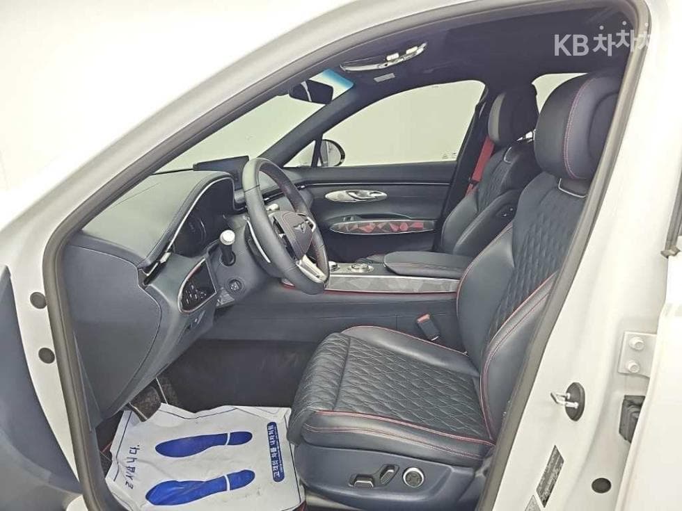 Genesis GV70Gasoline 2.5T 2WD - 11