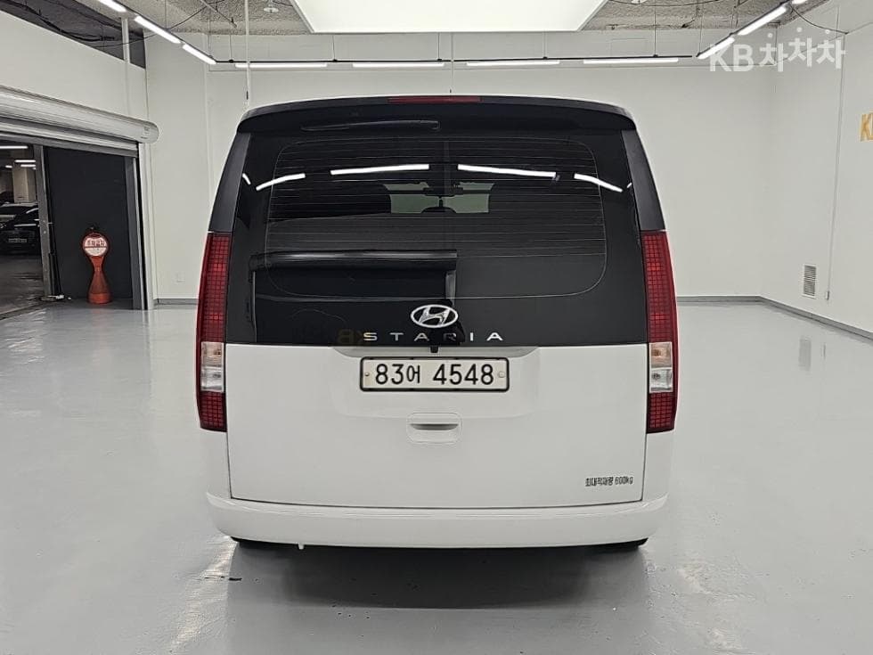Hyundai Staria Cargo2.2 Cargo 5 Smart - 3