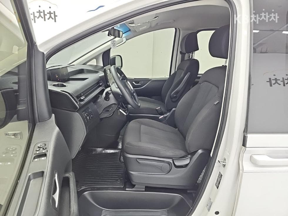 Hyundai Staria Cargo2.2 Cargo 5 Smart - 11