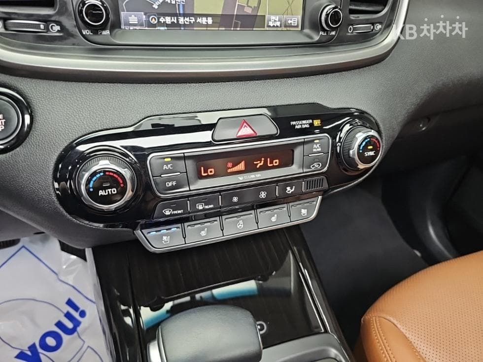 Kia The New (facelift) Sorento2.0 T-GDI 2WD Noblesse - 10
