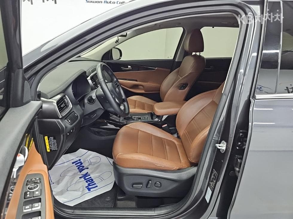 Kia The New (facelift) Sorento2.0 T-GDI 2WD Noblesse - 11