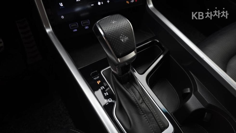 KG Mobility 토레스(J100)1.5 GDI Turbo T7 - 24