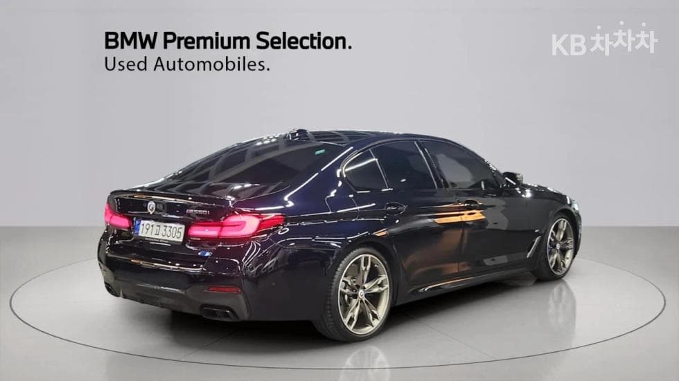 BMW 올New5 Series (G30)M550i xDrive - 2