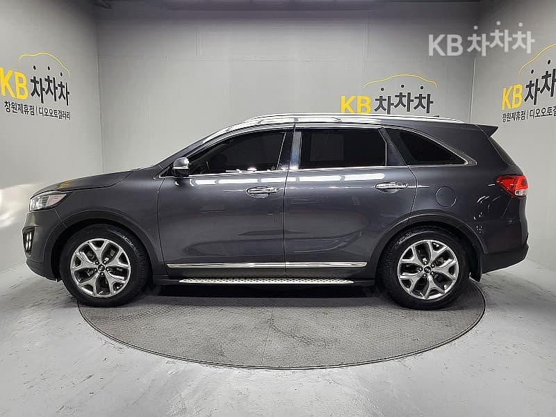 Kia All NewSorentoDiesel 2.2 2WD Noblesse - 2