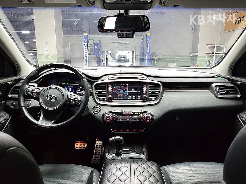 Kia All NewSorentoDiesel 2.2 2WD Noblesse - 8