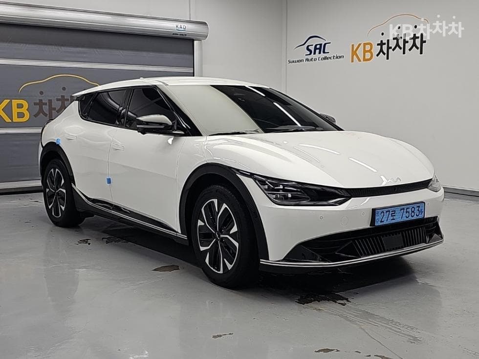Kia EV6롱 레Seater지 2WD 어스 - 4
