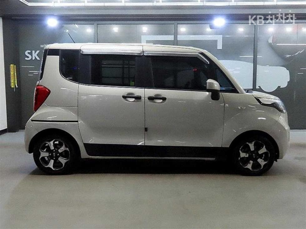 Kia Ray (van)Van2-seaterVan High-end Type - 3