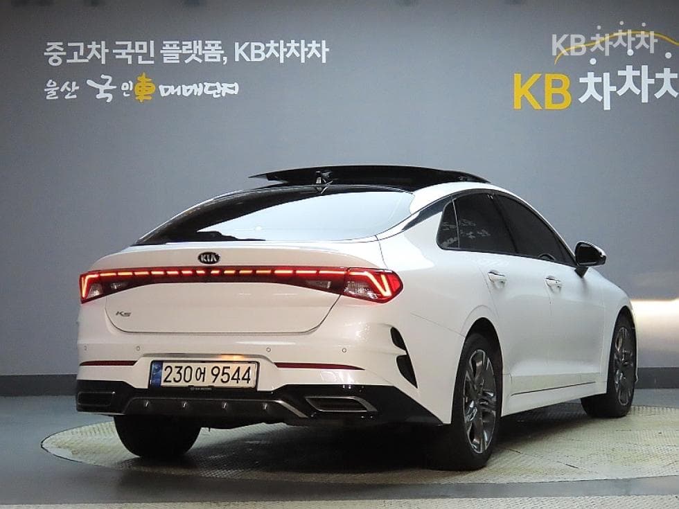 Kia K5 3rd Gen2.0 Gasoline Noblesse - 2