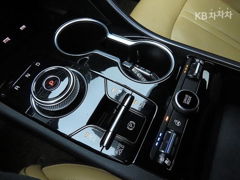 Kia K5 3rd Gen2.0 Gasoline Noblesse - 9