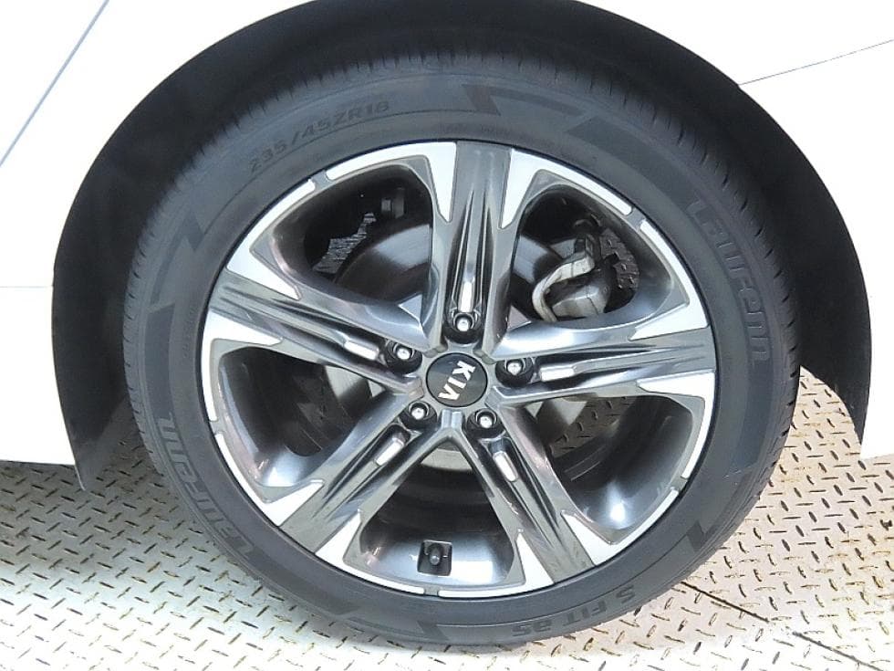 Kia K5 3rd Gen2.0 Gasoline Noblesse - 20