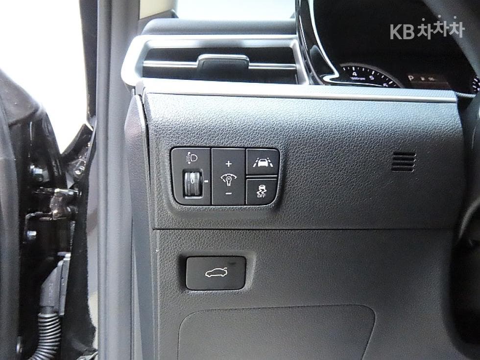 Kia The New (facelift) K5 Second generation1.6 Gasoline Turbo Prestige - 12