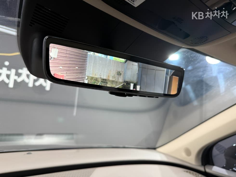 Kia The New (facelift) Carnival Hybrid 4th generationHigh Limousine (Carnival) 1.6 HEV 9-seater Signature - 21