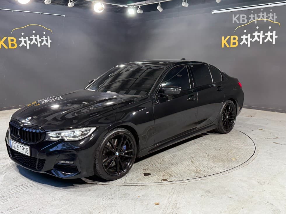BMW 3 Series (G20)320d M Sport Package - 3