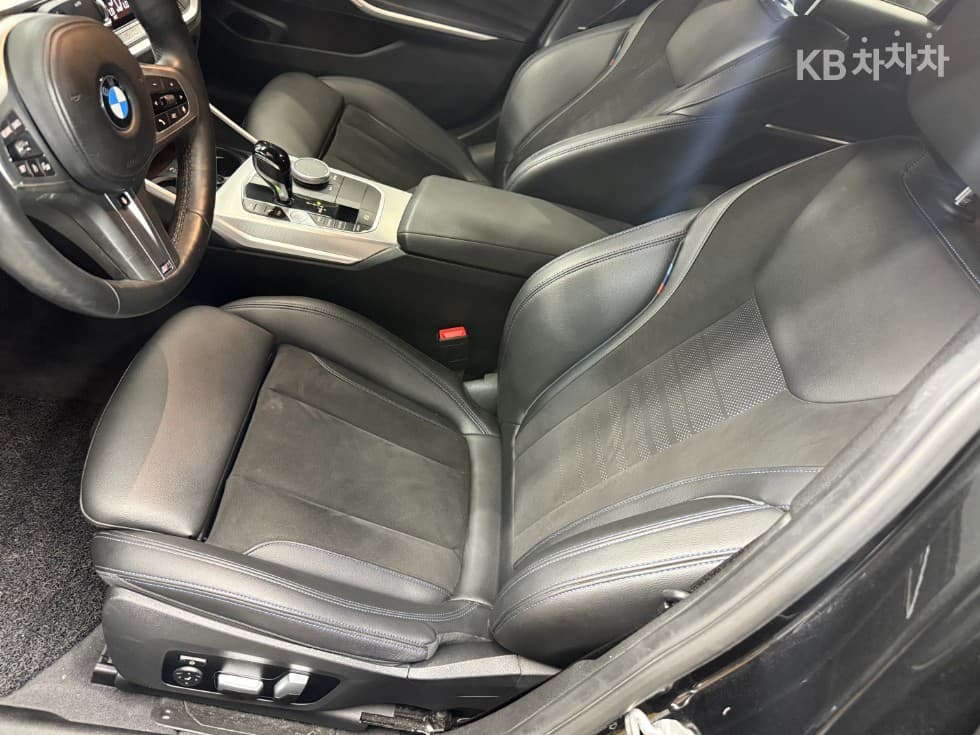 BMW 3 Series (G20)320d M Sport Package - 10