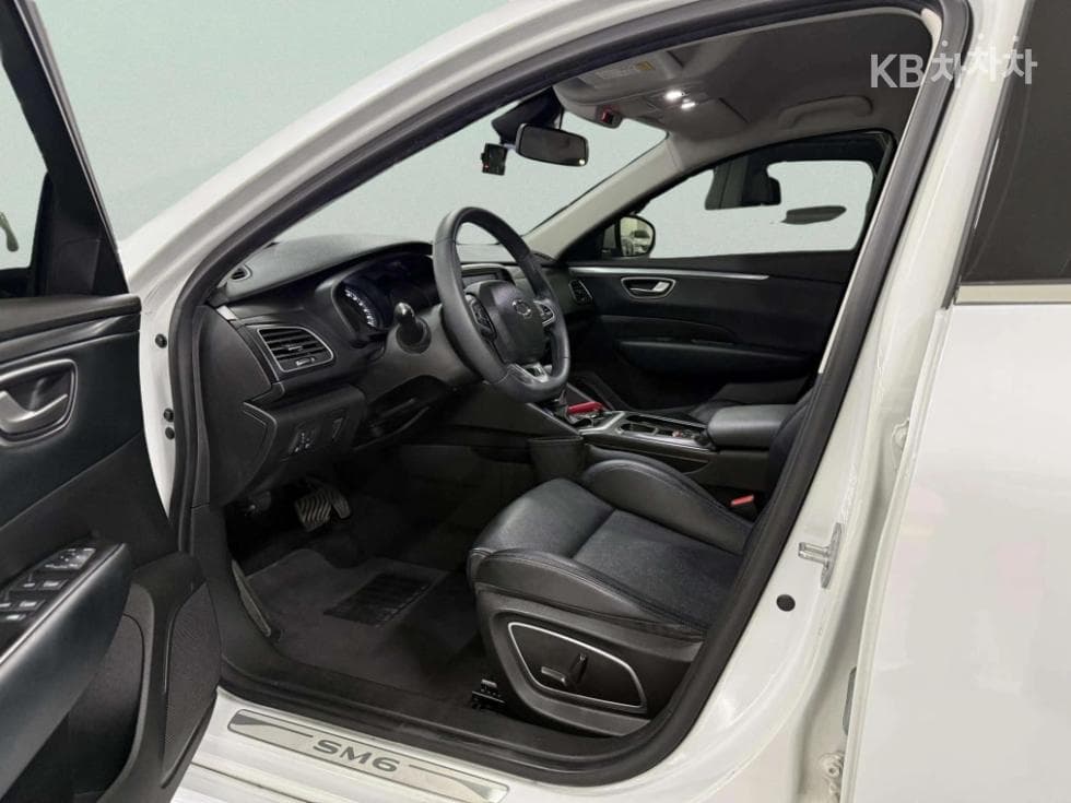 Renault Korea SM62.0 LPe Disabled-accessible SE - 10