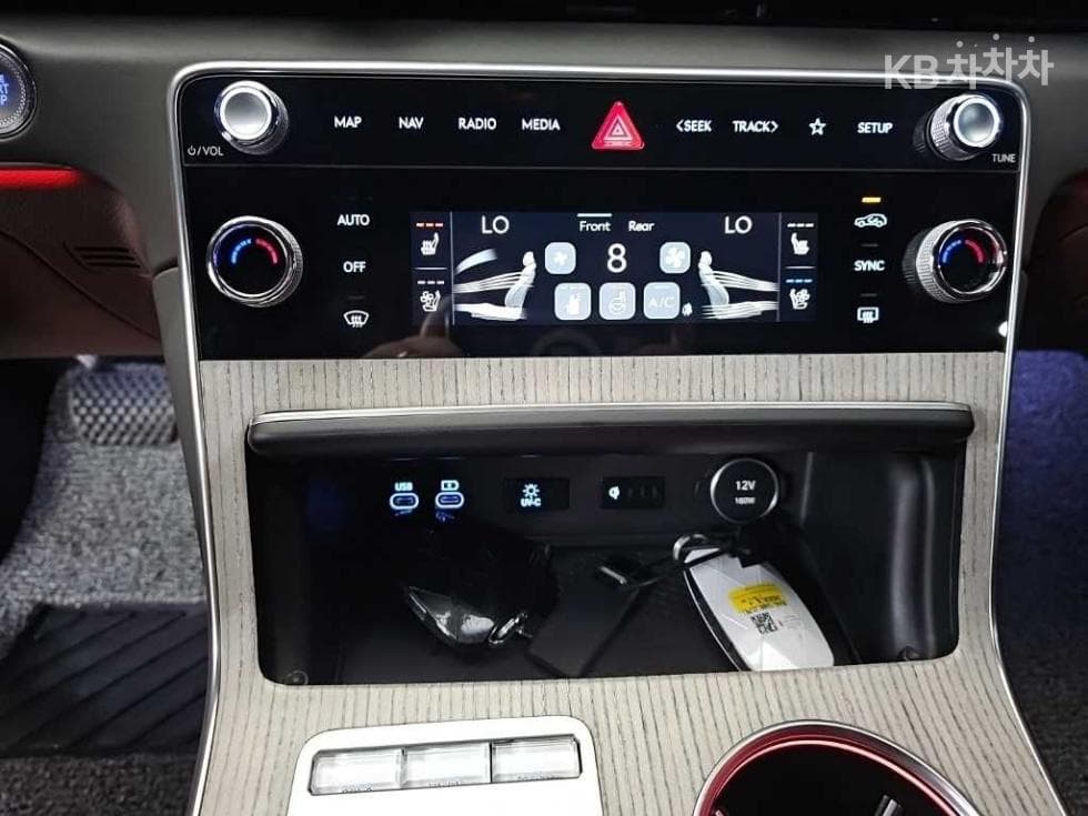Genesis GV803.5 Turbo Gasoline AWD - 10
