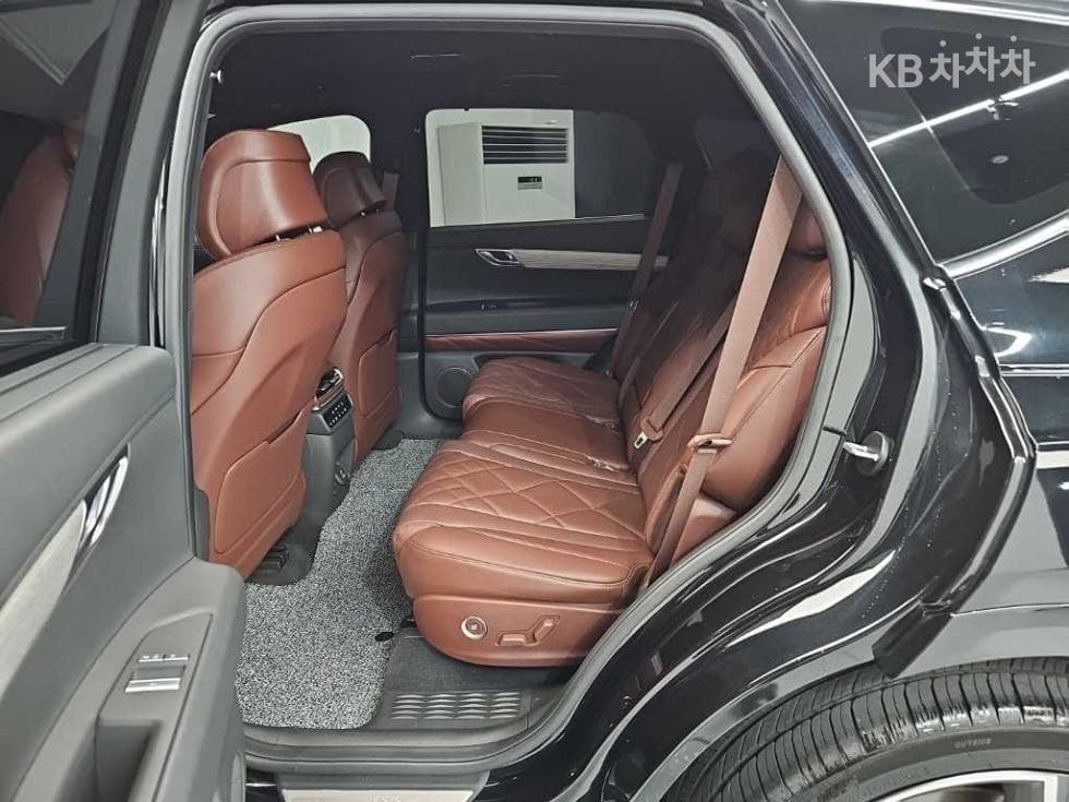 Genesis GV803.5 Turbo Gasoline AWD - 12