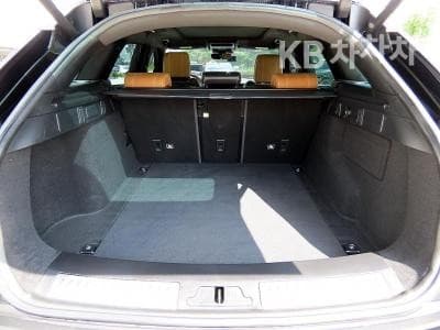Land Rover Range Rover 벨라3.0 D300 R-Dynamic HSE - 17
