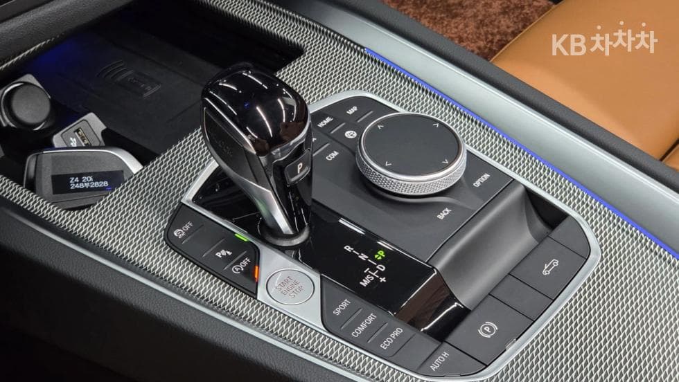 BMW All New Z4sDrive 20i M Sports Package - 9