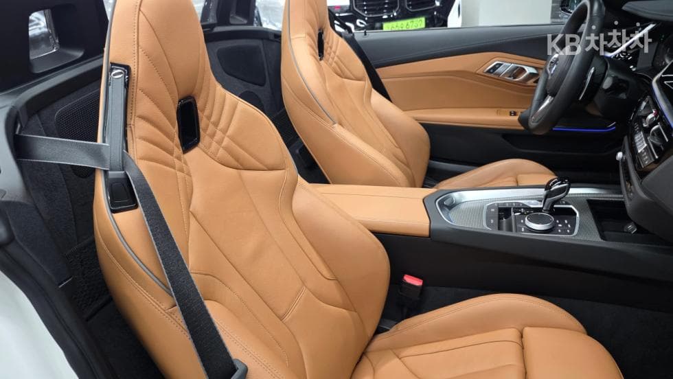 BMW All New Z4sDrive 20i M Sports Package - 16