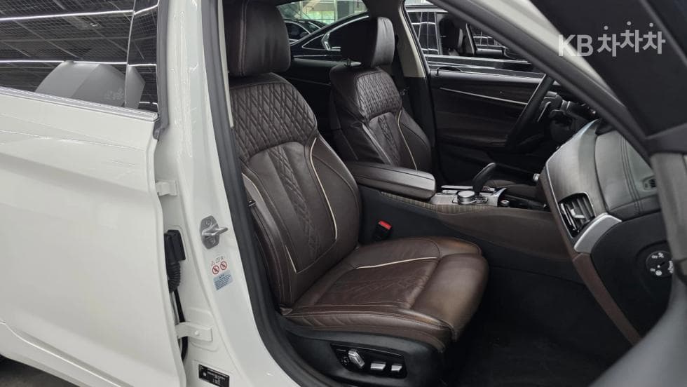 BMW 올New5 Series (G30)530i Luxury Line Plus - 11